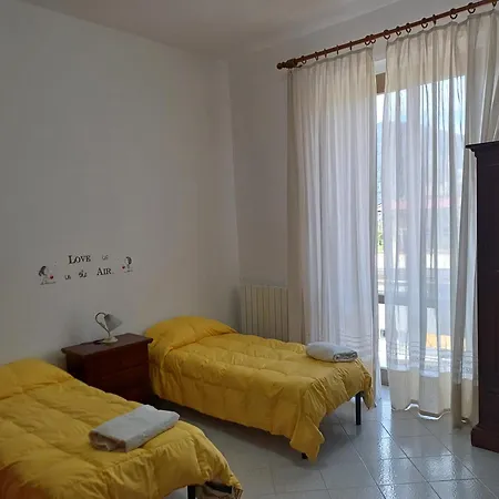 The Castle House Apartmán La Spezia