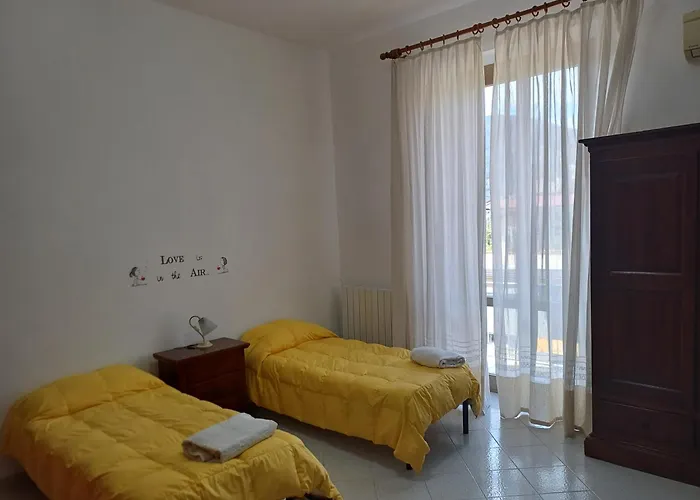 The Castle House Apartamento La Spezia